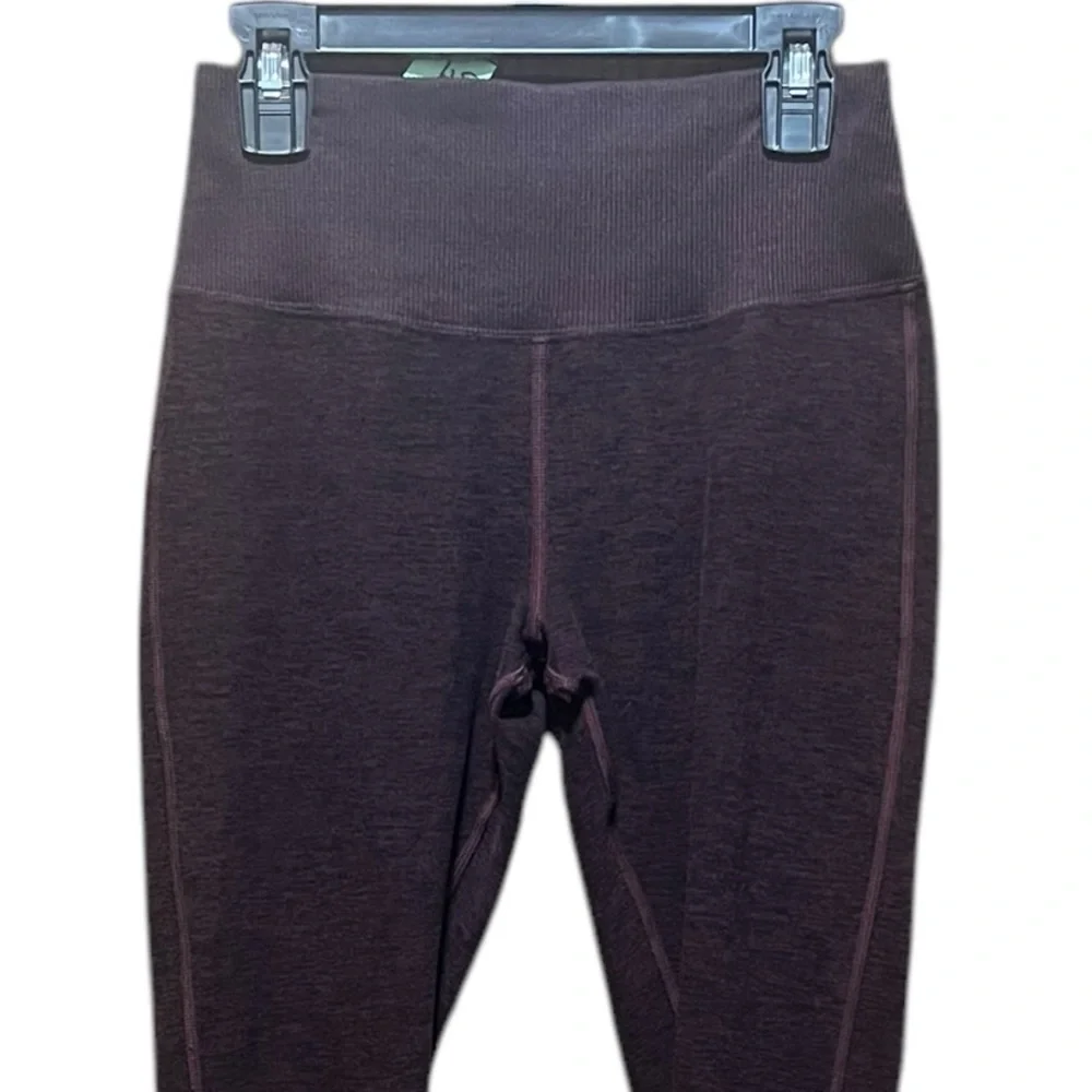 Alo Yoga High-Waist Lounge Legging in Oxblood Heather Size Small